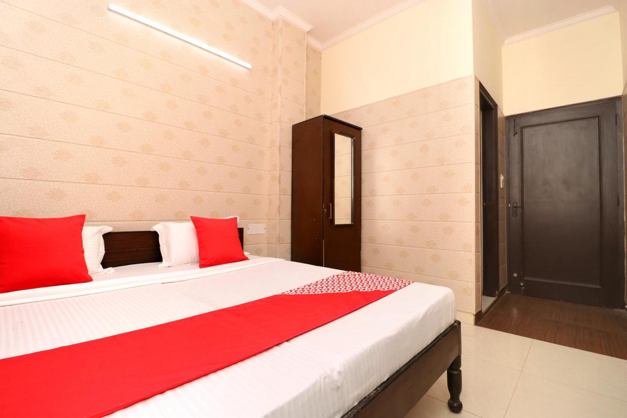 Hotel O Mall Residency Amritsar Ngoại thất bức ảnh